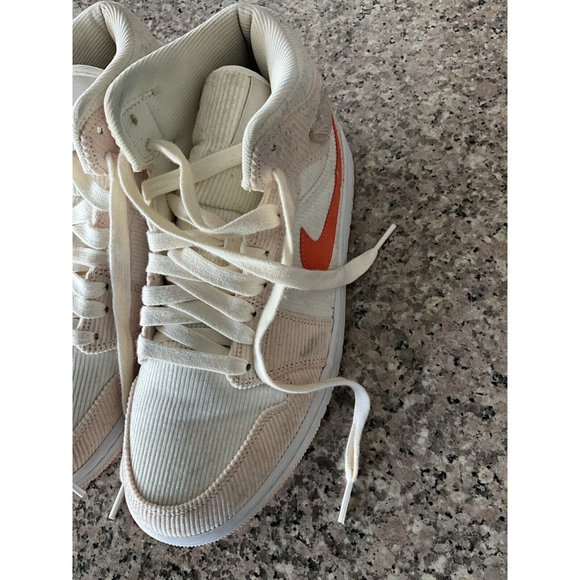 Nike Air Jordan 1 Mid SE Corduroy DA8009-108 Women Size 8.5 - Picture 10 of 12